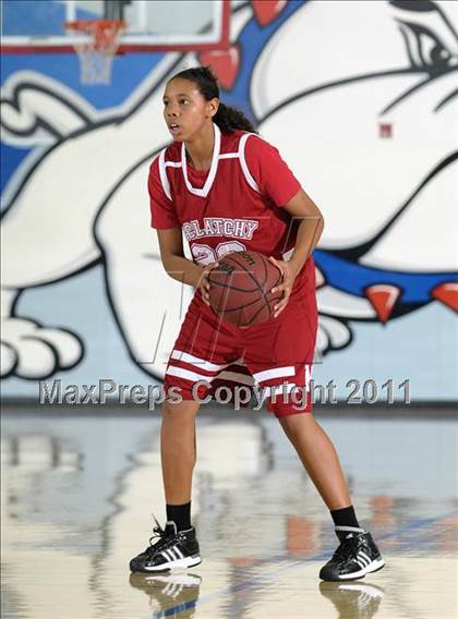 Thumbnail 2 in McClatchy vs. Nevada Union (Lady Bulldogs Winter Classic) photogallery.