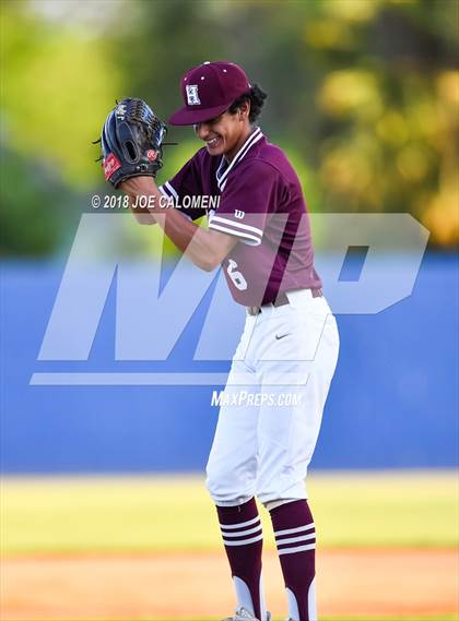 Thumbnail 1 in Highlands vs San Antonio Memorial photogallery.