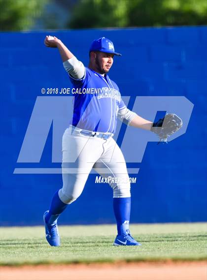 Thumbnail 3 in Highlands vs San Antonio Memorial photogallery.