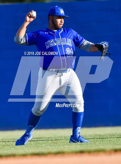 Thumbnail 2 in Highlands vs San Antonio Memorial photogallery.