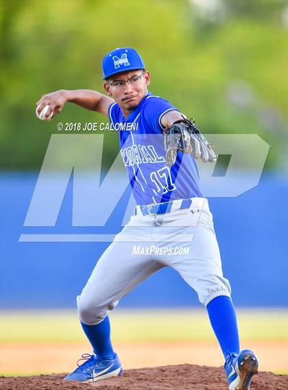 Thumbnail 2 in Highlands vs San Antonio Memorial photogallery.