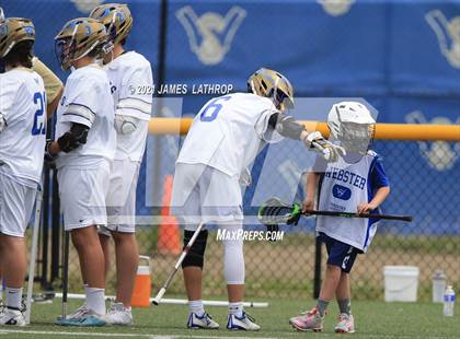 Thumbnail 1 in Irondequoit @ Webster Schroeder photogallery.