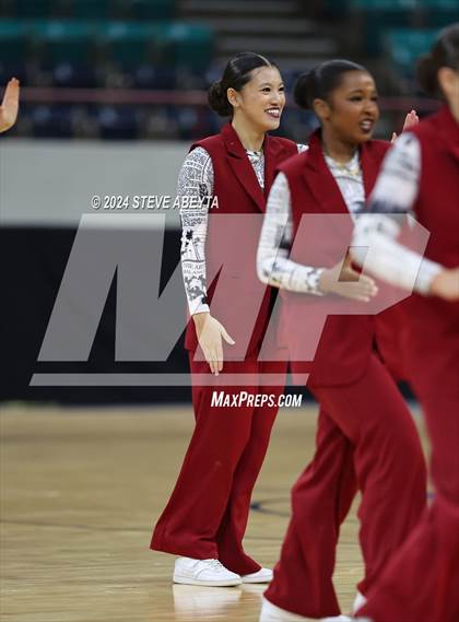 Thumbnail 1 in Smoky Hill (CHSAA 5A State Spirit Championships) photogallery.
