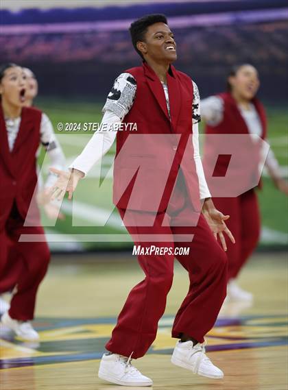 Thumbnail 2 in Smoky Hill (CHSAA 5A State Spirit Championships) photogallery.