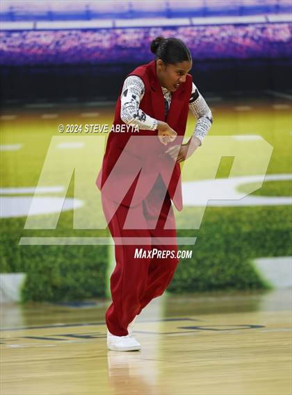 Thumbnail 1 in Smoky Hill (CHSAA 5A State Spirit Championships) photogallery.