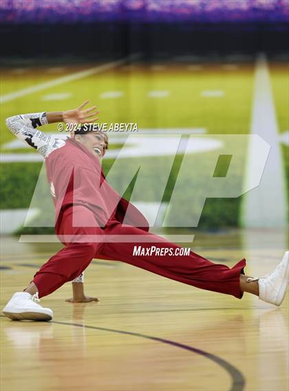 Thumbnail 2 in Smoky Hill (CHSAA 5A State Spirit Championships) photogallery.