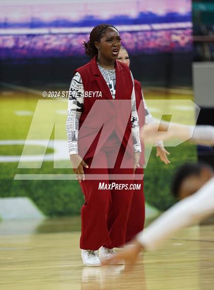 Thumbnail 1 in Smoky Hill (CHSAA 5A State Spirit Championships) photogallery.