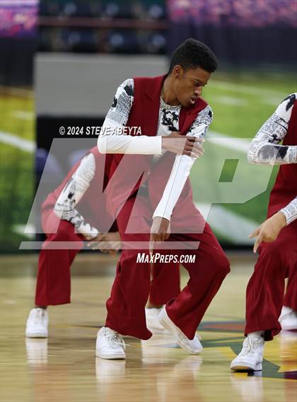 Thumbnail 1 in Smoky Hill (CHSAA 5A State Spirit Championships) photogallery.