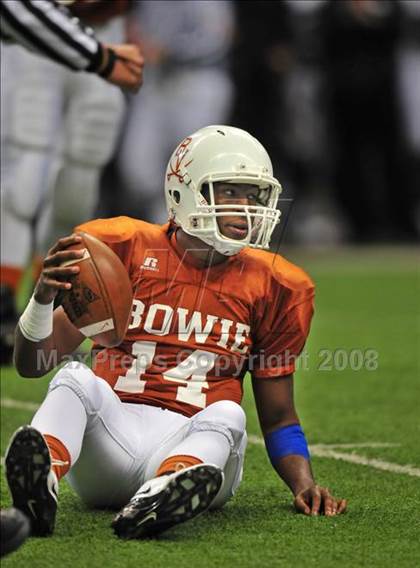 Thumbnail 2 in Bowie vs. Wylie (Texas 5A D2 Region 1 Semifinal) photogallery.