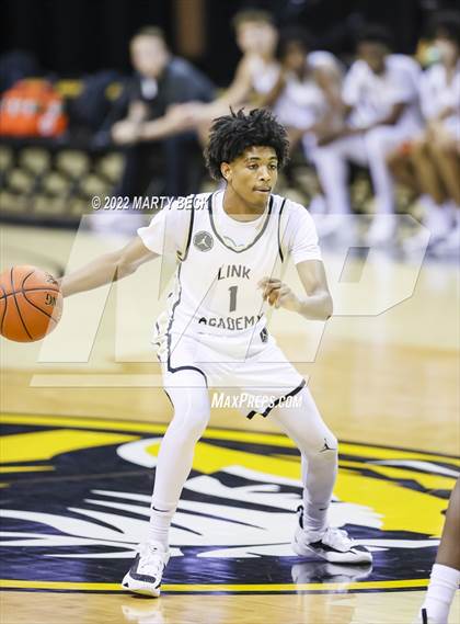 Thumbnail 2 in Link Academy vs Southern California Academy (Norm Stewart Classic) photogallery.