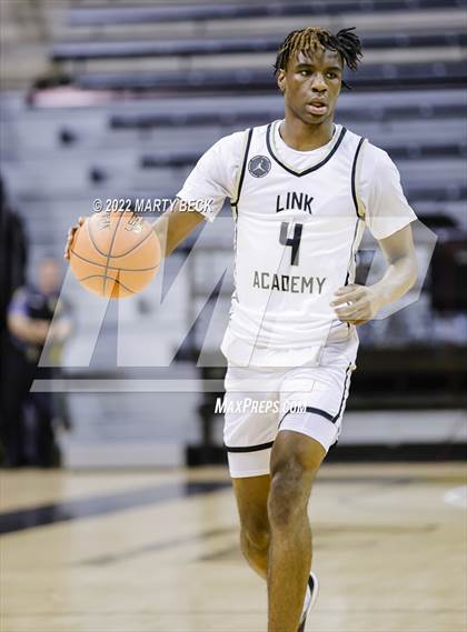 Thumbnail 3 in Link Academy vs Southern California Academy (Norm Stewart Classic) photogallery.