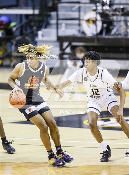 Thumbnail 2 in Link Academy vs Southern California Academy (Norm Stewart Classic) photogallery.