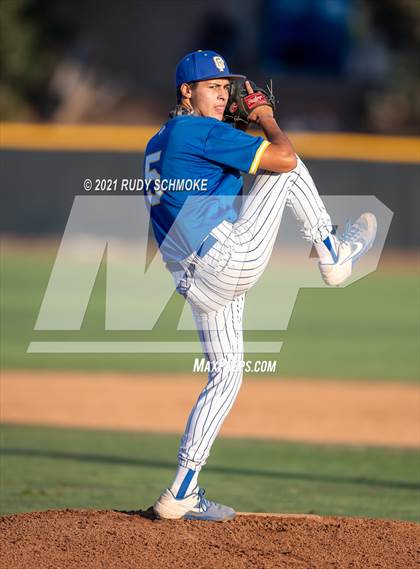Thumbnail 2 in Grossmont vs. Eastlake (CIF SDS Open Division Championship) photogallery.