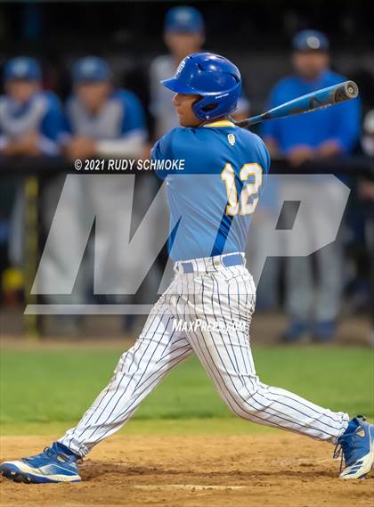 Thumbnail 3 in Grossmont vs. Eastlake (CIF SDS Open Division Championship) photogallery.