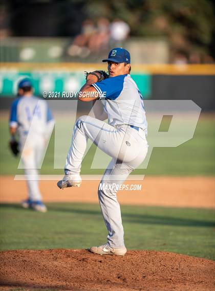 Thumbnail 2 in Grossmont vs. Eastlake (CIF SDS Open Division Championship) photogallery.