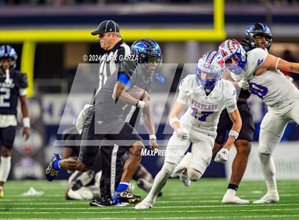 Thumbnail 2 in Westlake vs North Crowley (UIL 6A Division I Football Final) photogallery.