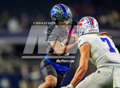 Thumbnail 1 in Westlake vs North Crowley (UIL 6A Division I Football Final) photogallery.