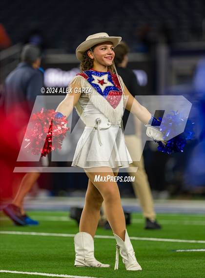 Thumbnail 3 in Westlake vs North Crowley (UIL 6A Division I Football Final) photogallery.