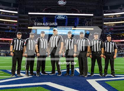 Thumbnail 1 in Westlake vs North Crowley (UIL 6A Division I Football Final) photogallery.