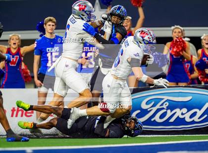 Thumbnail 2 in Westlake vs North Crowley (UIL 6A Division I Football Final) photogallery.