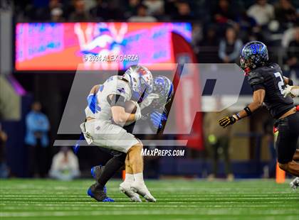 Thumbnail 3 in Westlake vs North Crowley (UIL 6A Division I Football Final) photogallery.