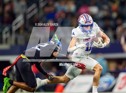 Thumbnail 3 in Westlake vs North Crowley (UIL 6A Division I Football Final) photogallery.