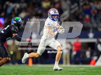 Thumbnail 2 in Westlake vs North Crowley (UIL 6A Division I Football Final) photogallery.