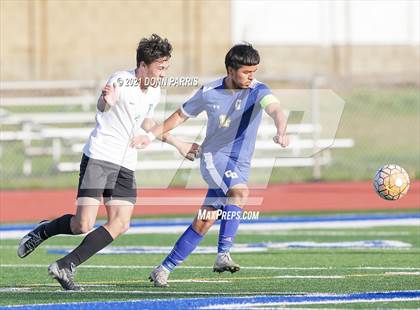 Thumbnail 2 in Bonita @ Charter Oak photogallery.