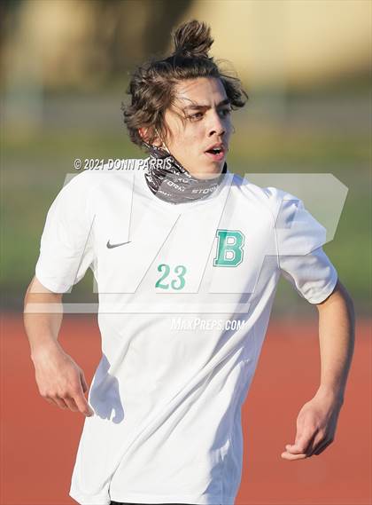 Thumbnail 1 in Bonita @ Charter Oak photogallery.