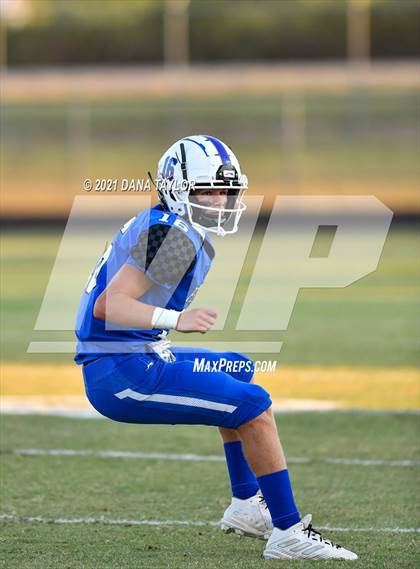 Thumbnail 1 in Ponder @ Peaster photogallery.