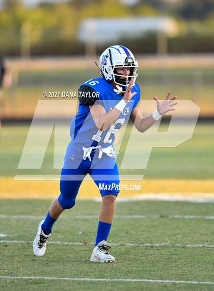 Thumbnail 2 in Ponder @ Peaster photogallery.