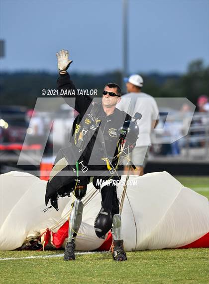 Thumbnail 1 in Ponder @ Peaster photogallery.