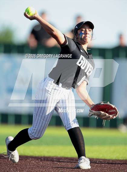 Thumbnail 1 in Guyer vs Forney (UIL 6A  Softball State Semi-Final Division II) Game 2 photogallery.