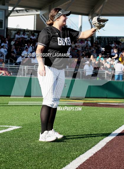 Thumbnail 1 in Guyer vs Forney (UIL 6A  Softball State Semi-Final Division II) Game 2 photogallery.