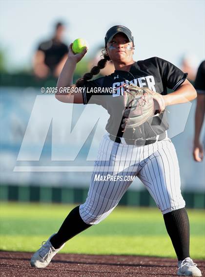 Thumbnail 2 in Guyer vs Forney (UIL 6A  Softball State Semi-Final Division II) Game 2 photogallery.