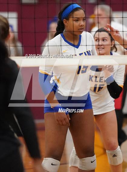 Thumbnail 2 in Klein vs. Round Rock Westwood (UIL 6A Regional Quarterfinal) photogallery.