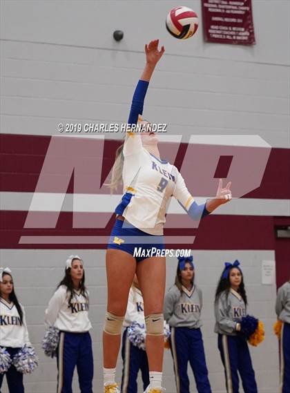 Thumbnail 2 in Klein vs. Round Rock Westwood (UIL 6A Regional Quarterfinal) photogallery.