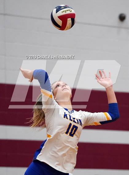 Thumbnail 3 in Klein vs. Round Rock Westwood (UIL 6A Regional Quarterfinal) photogallery.