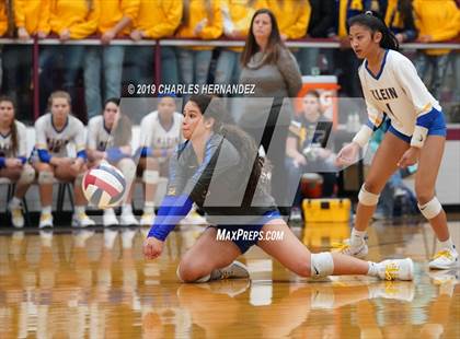 Thumbnail 2 in Klein vs. Round Rock Westwood (UIL 6A Regional Quarterfinal) photogallery.