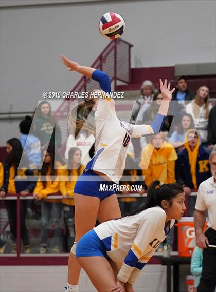 Thumbnail 2 in Klein vs. Round Rock Westwood (UIL 6A Regional Quarterfinal) photogallery.