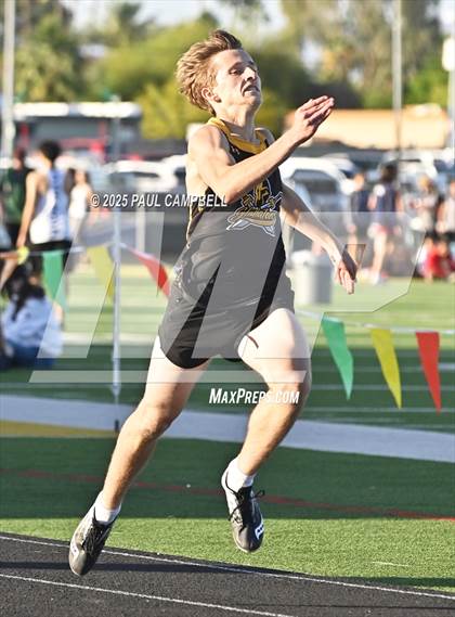 Thumbnail 1 in Northeast Valley Invitational (Track Events) photogallery.