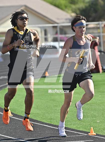 Thumbnail 3 in Northeast Valley Invitational (Track Events) photogallery.