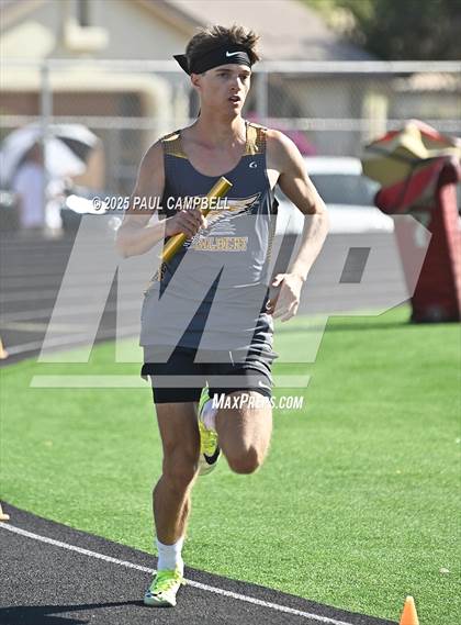 Thumbnail 2 in Northeast Valley Invitational (Track Events) photogallery.