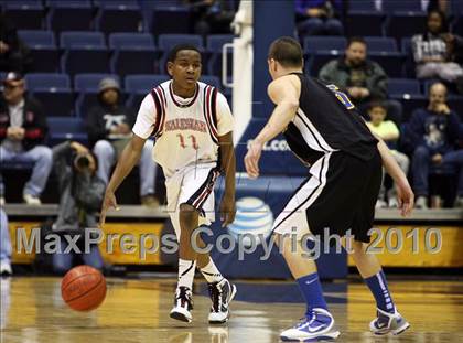 Thumbnail 2 in Salesian vs. Newark Memorial (MLK Classic) photogallery.
