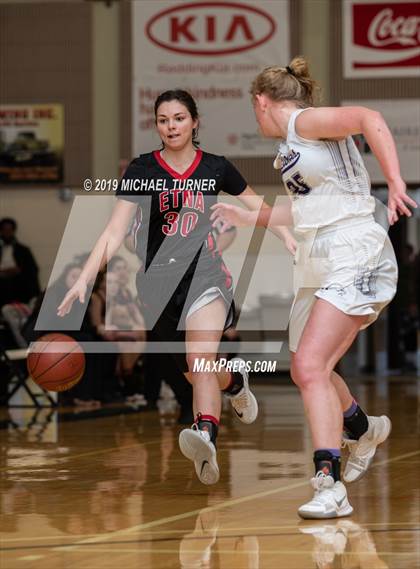 Thumbnail 2 in Etna vs. Redding Christian (NSCIF D6 Final) photogallery.