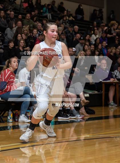 Thumbnail 2 in Etna vs. Redding Christian (NSCIF D6 Final) photogallery.