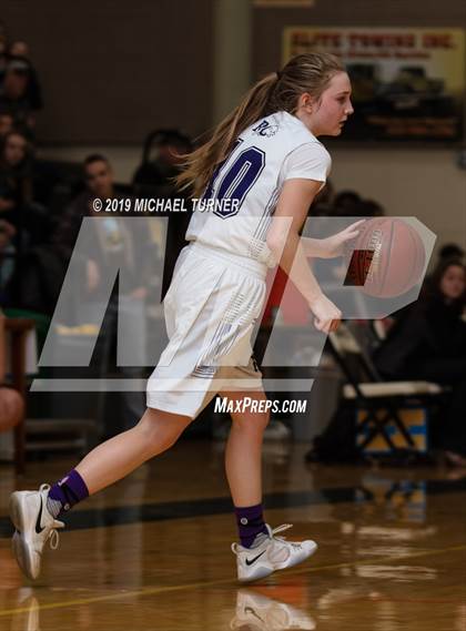Thumbnail 3 in Etna vs. Redding Christian (NSCIF D6 Final) photogallery.