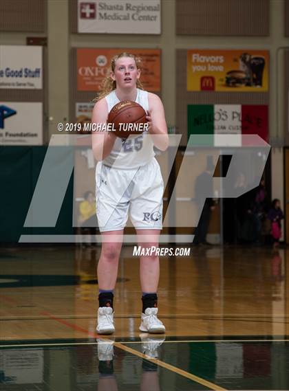 Thumbnail 3 in Etna vs. Redding Christian (NSCIF D6 Final) photogallery.