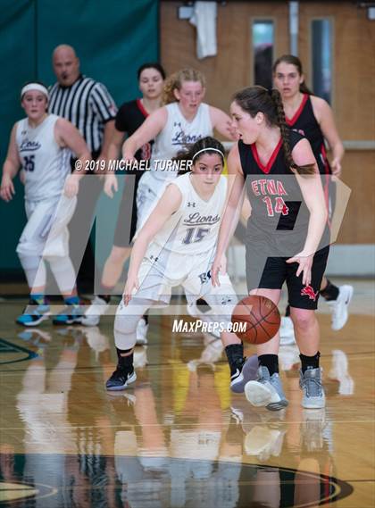 Thumbnail 3 in Etna vs. Redding Christian (NSCIF D6 Final) photogallery.