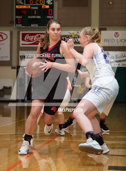 Thumbnail 1 in Etna vs. Redding Christian (NSCIF D6 Final) photogallery.